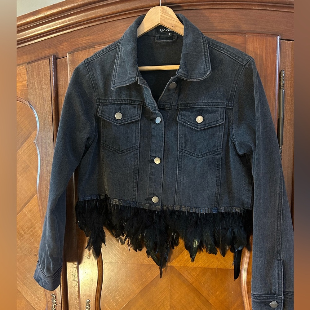 Lea & Viola Black Denim Jacket with Feather Trim Size Small # 1019